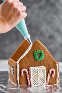 Family Activity - Gingerbread Houses