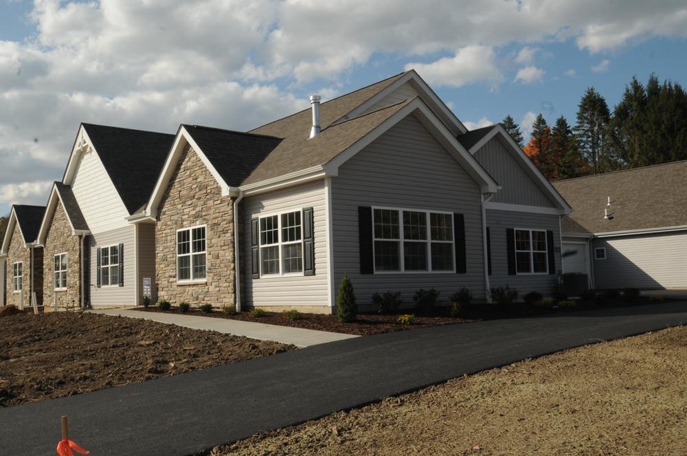 2304 Cherrytree Dr in Autumn Woods, Butler, PA