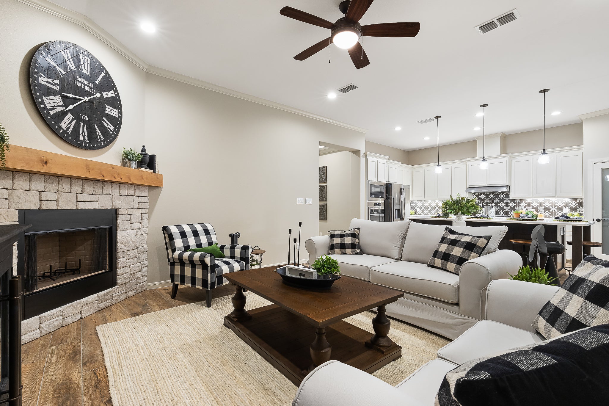 Professional Home Photography | Living Room Gallery