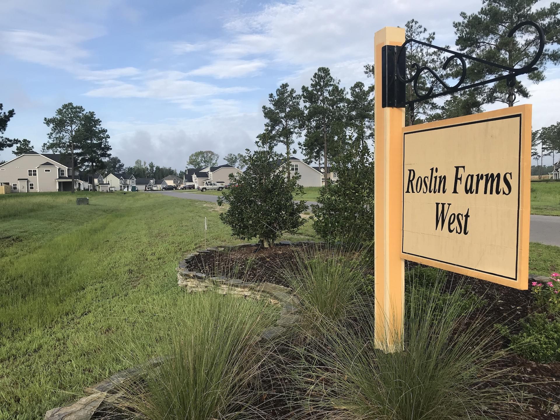 New Homes in Hope Mills, NC Roslin Farms West from Caviness & Cates