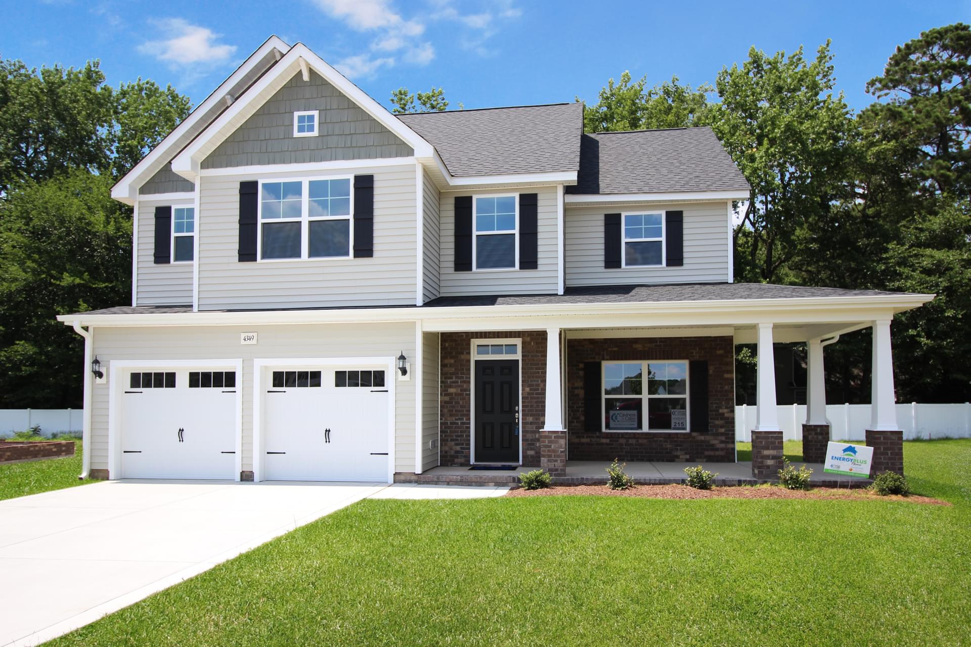 New Homes in Winterville, NC Glen Castle at Irish Creek from Caviness