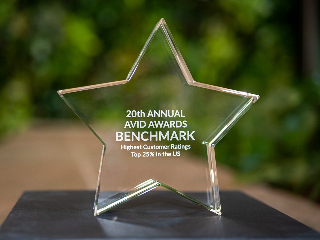 De Young Proudly Wins the 20th Avid Benchmark Award®