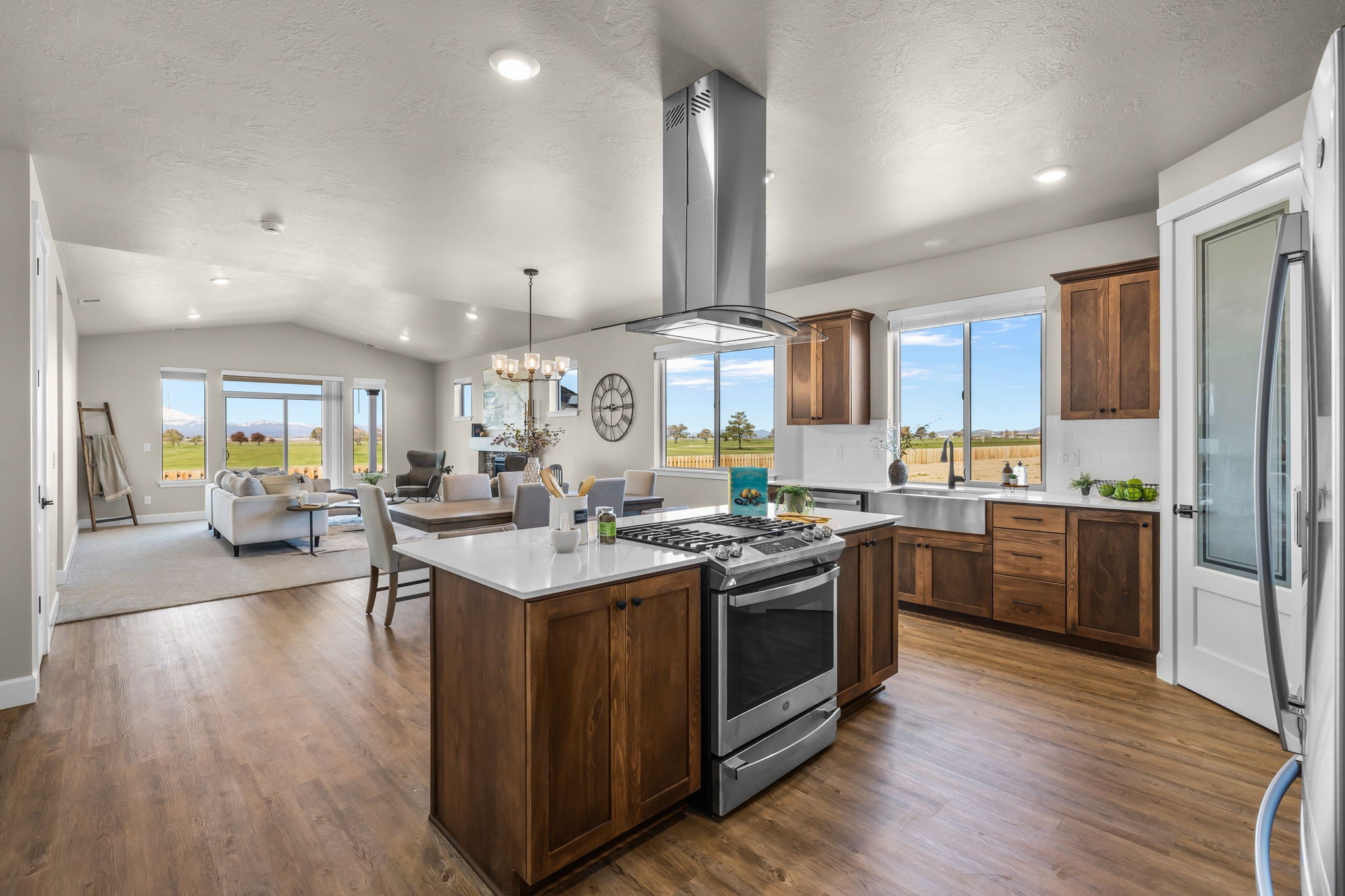 New Homes in Oregon Award winning builder MonteVista Homes