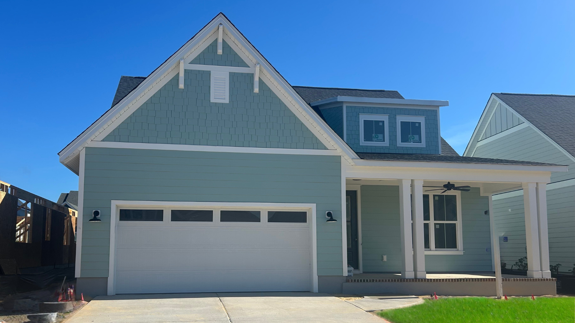 1320 Trisail Terrace - featured elevation in Wilmington North Carolina