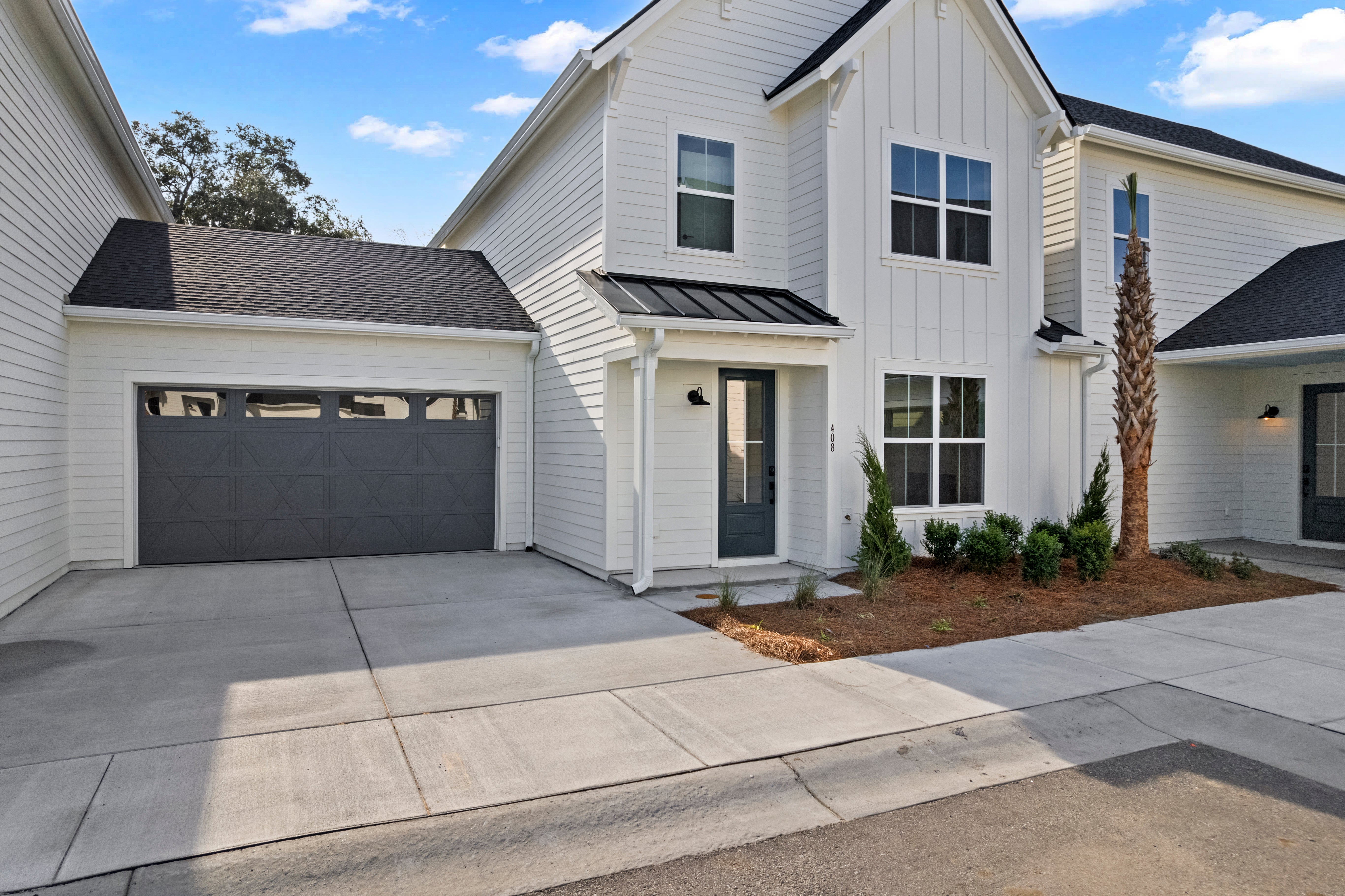 404 Oak Hammock Ct - featured elevation in Johns Island South Carolina