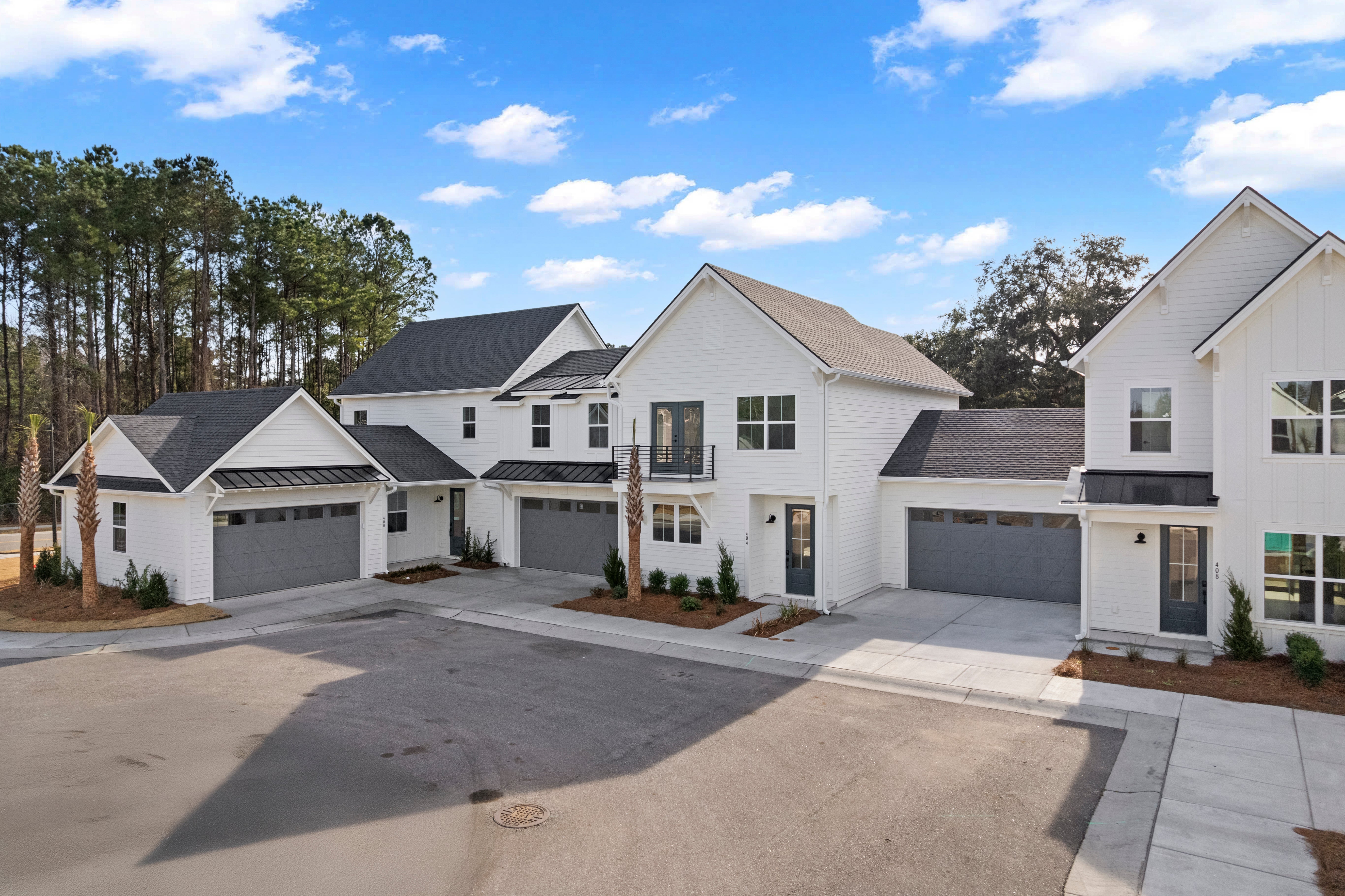 404 Oak Hammock Ct - featured elevation in Johns Island South Carolina
