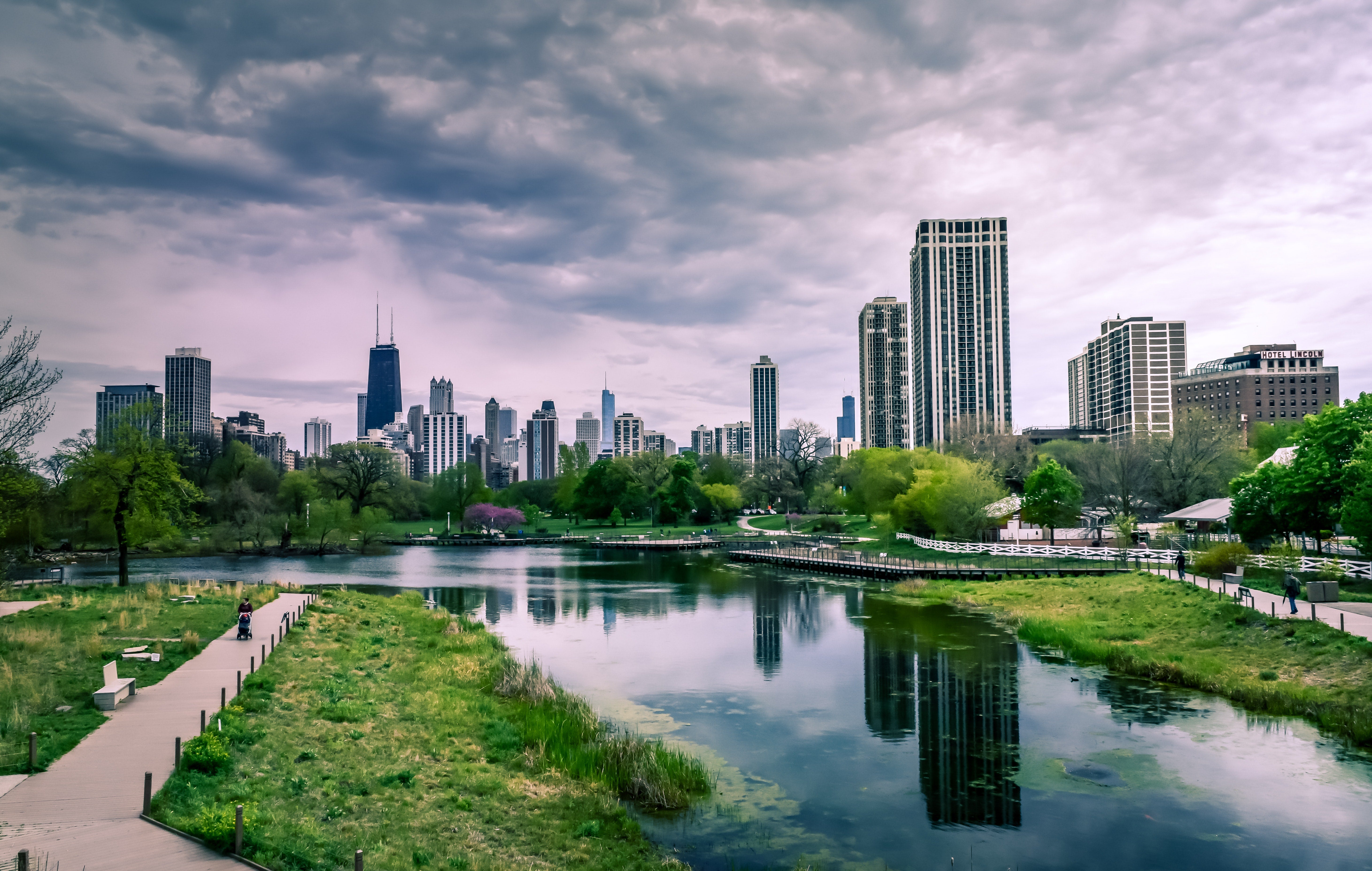 Benefits of Moving to the Chicago Suburbs 2023