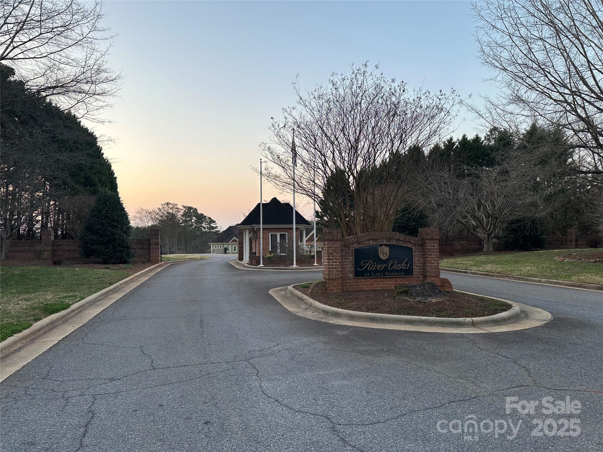 Sitemapcdatahttpsdeanmixel Thicoipeinfobig Lots Statesville Ncnull