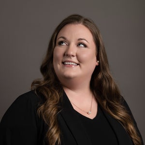 Lacy Warburton, Online Sales Manager