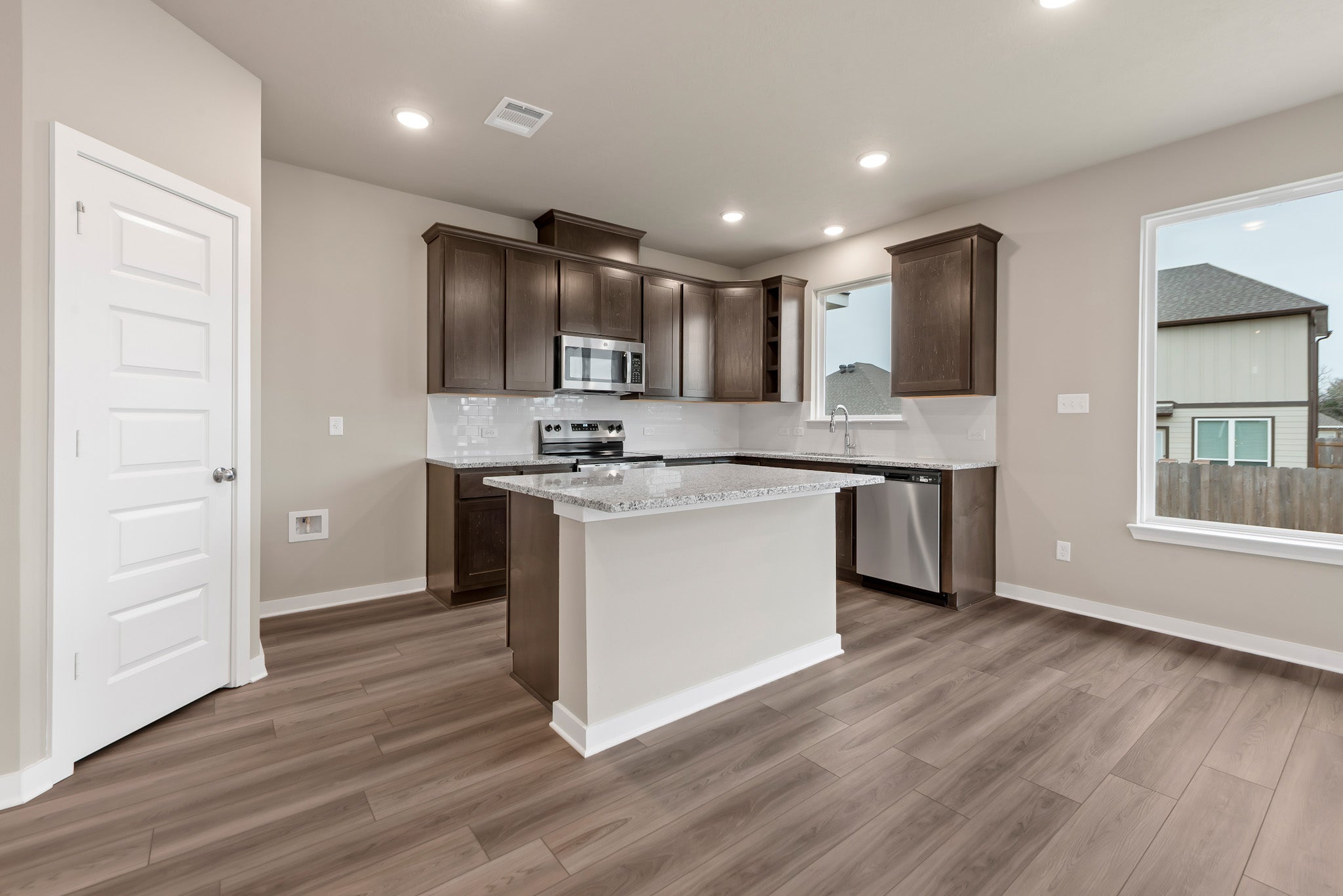 4766 Holm Oak Road, Bryan, TX New Home for Sale | Stylecraft Builders